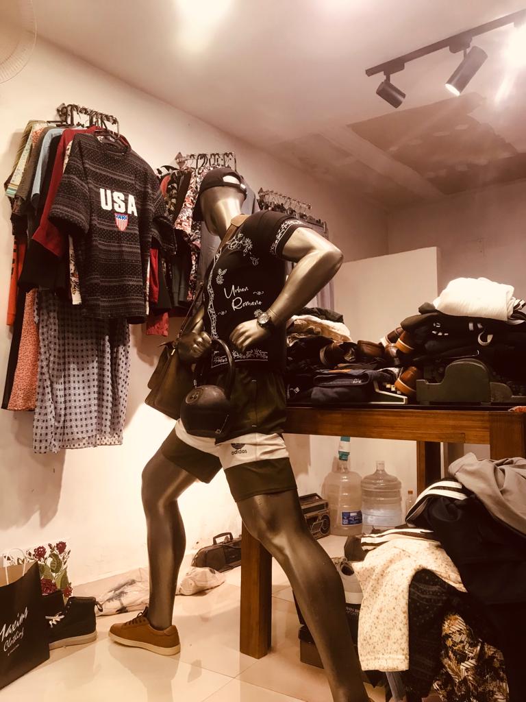 Maxims Clothing Branded Surplus Gents & Ladies Irinjalakuda