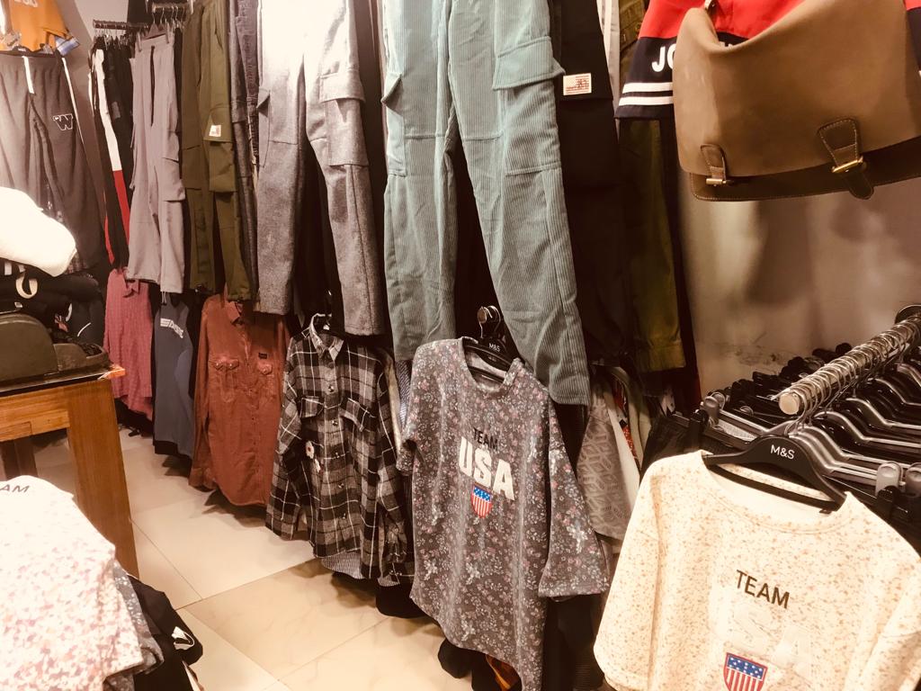 Maxims Clothing Branded Surplus Gents & Ladies Irinjalakuda